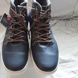 House Clth blue high top chukka